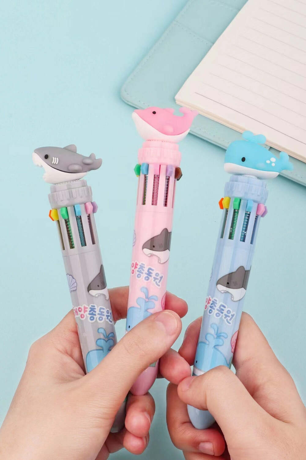 Dolphin Shark Whale Color Retractable Ball Pen