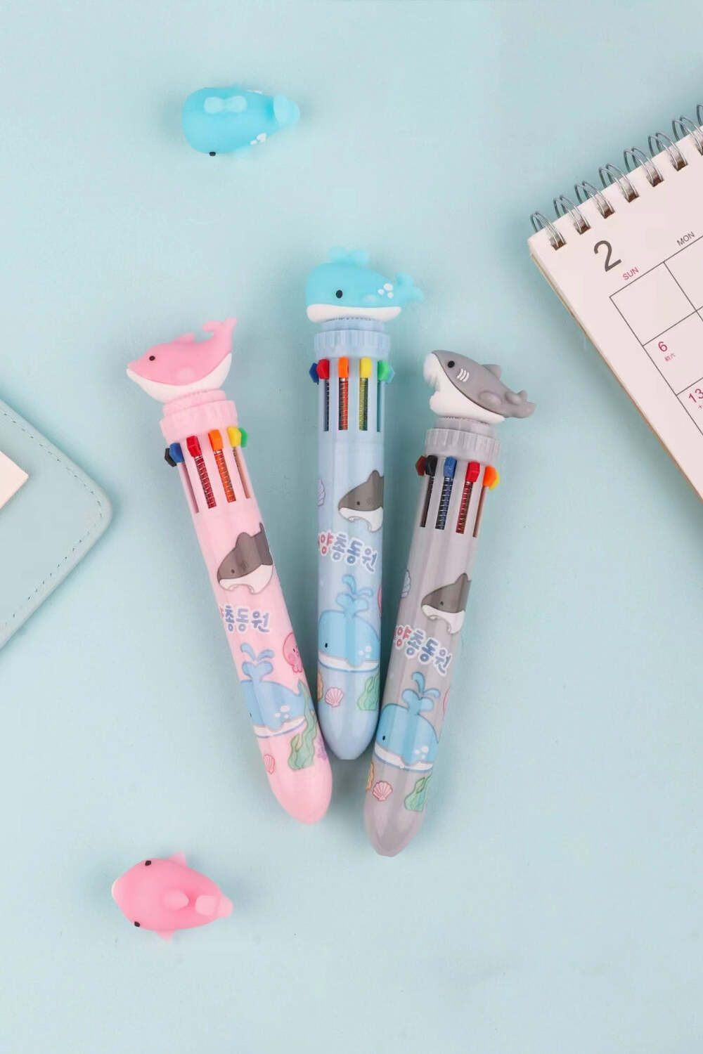 Dolphin Shark Whale Color Retractable Ball Pen