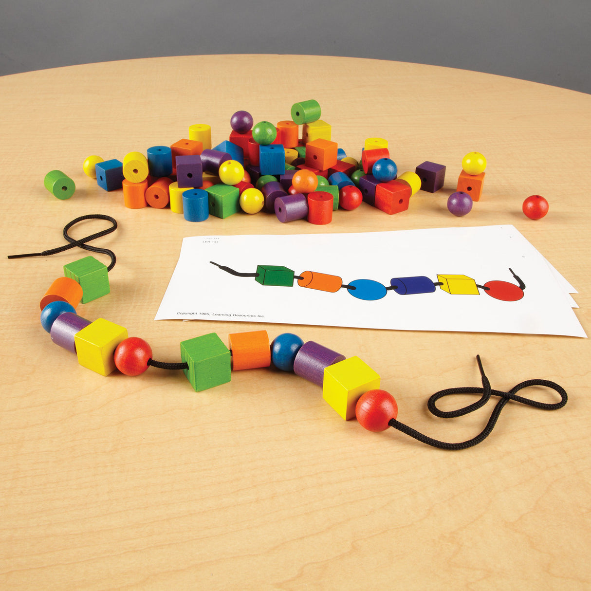 Beads and Pattern Cards Activity Set