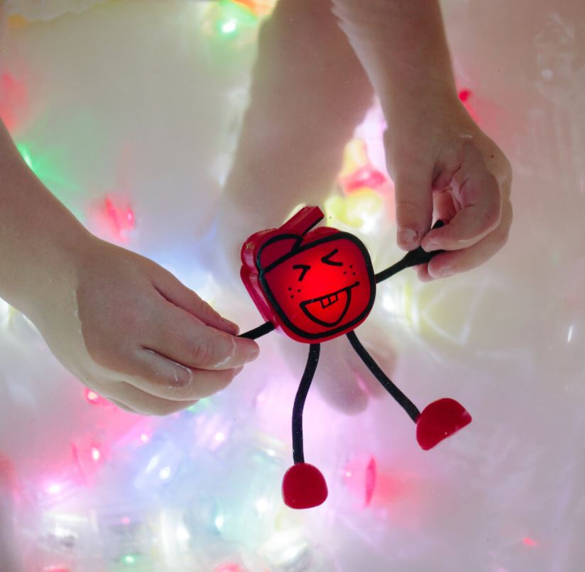 Glo Pals - Sammy Character (Red)