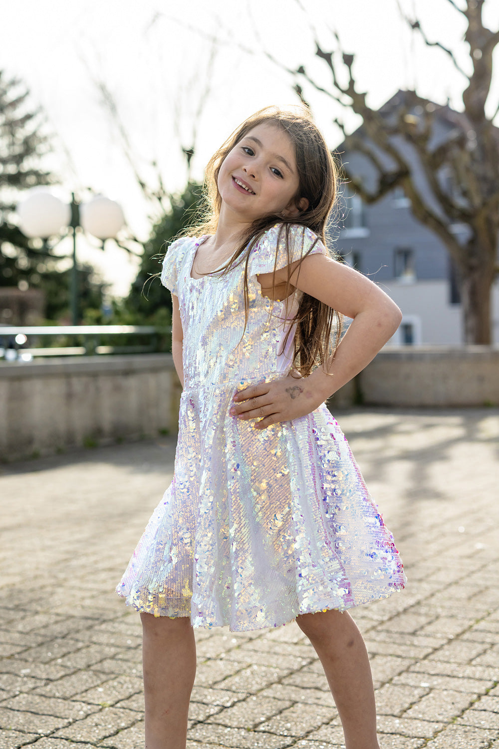 Great Pretenders Sequins Concert Queen Dress, size 5/6