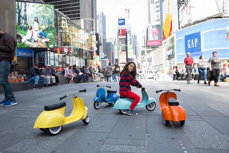 Primo Classic Kids Ride-On (RED)