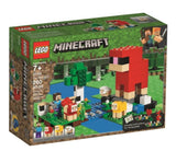 LEGO® Minecraft: The Wool Farm