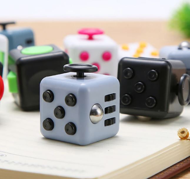 FIDGET CUBE-6 SIDE