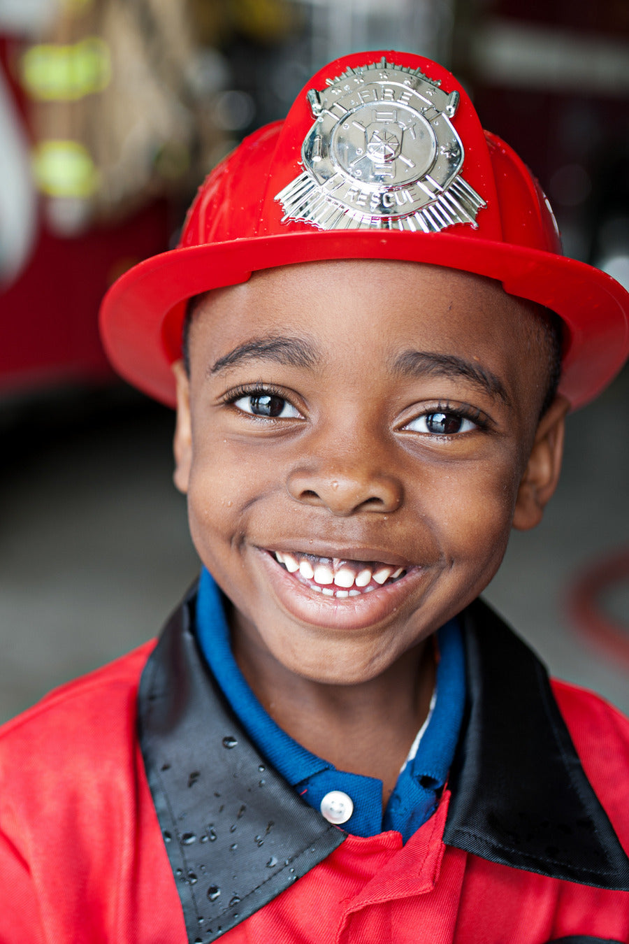 Firefighter with Accessories (Size 5-6)