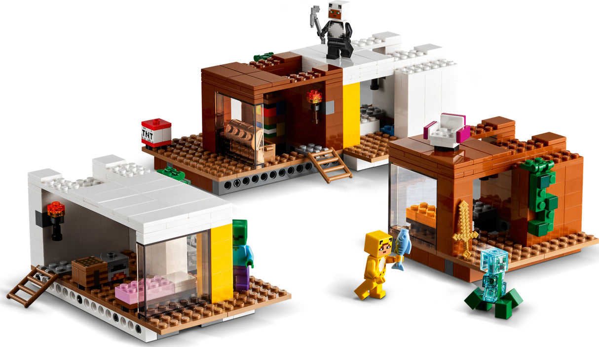 LEGO® Minecraft: The Modern Treehouse