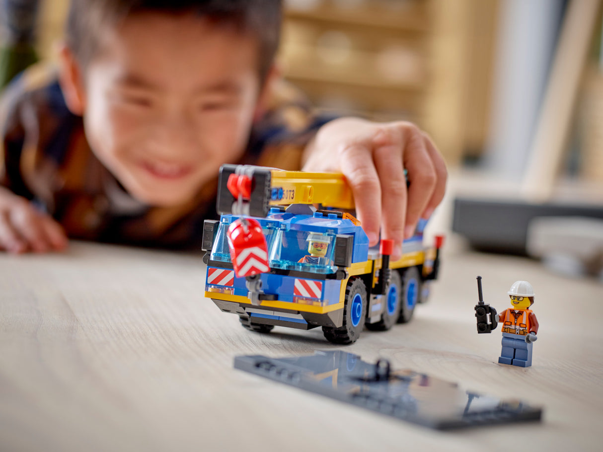 LEGO® City: Mobile Crane