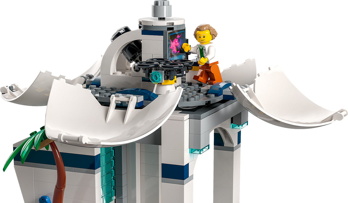 LEGO® Rocket Launch Center