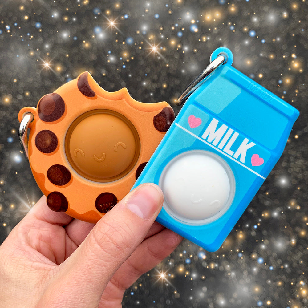 OMG Mega Pop Best Friend Keychains - Milk & Cookies (Cookies)