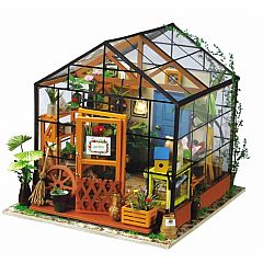 DIY: Cathy's flower House